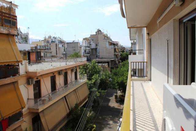 (For Sale) Residential Apartment || Athens Center/Athens - 100 Sq.m, 2 Bedrooms, 158.000€ 