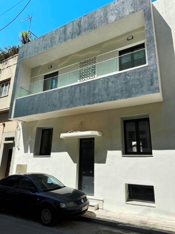 (For Sale) Residential Block of Flats || Athens Center/Athens - 300 Sq.m, 9 Bedrooms, 500.000€ 