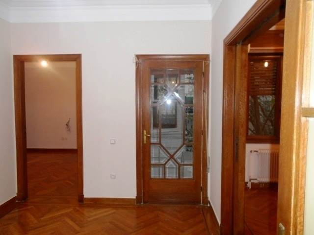 (For Rent) Residential Floor Apartment || Athens Center/Athens - 140 Sq.m, 4 Bedrooms, 2.200€ 